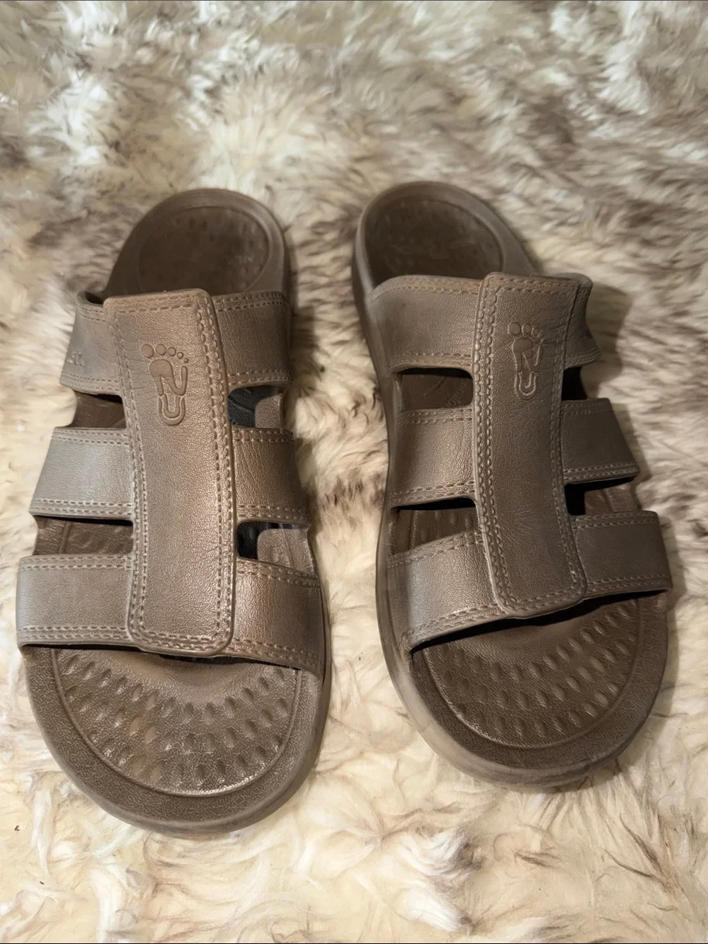 NUUSOL MEN'S STANLEY cushion RECOVERY SLIDE sandals brown 11 like crocs